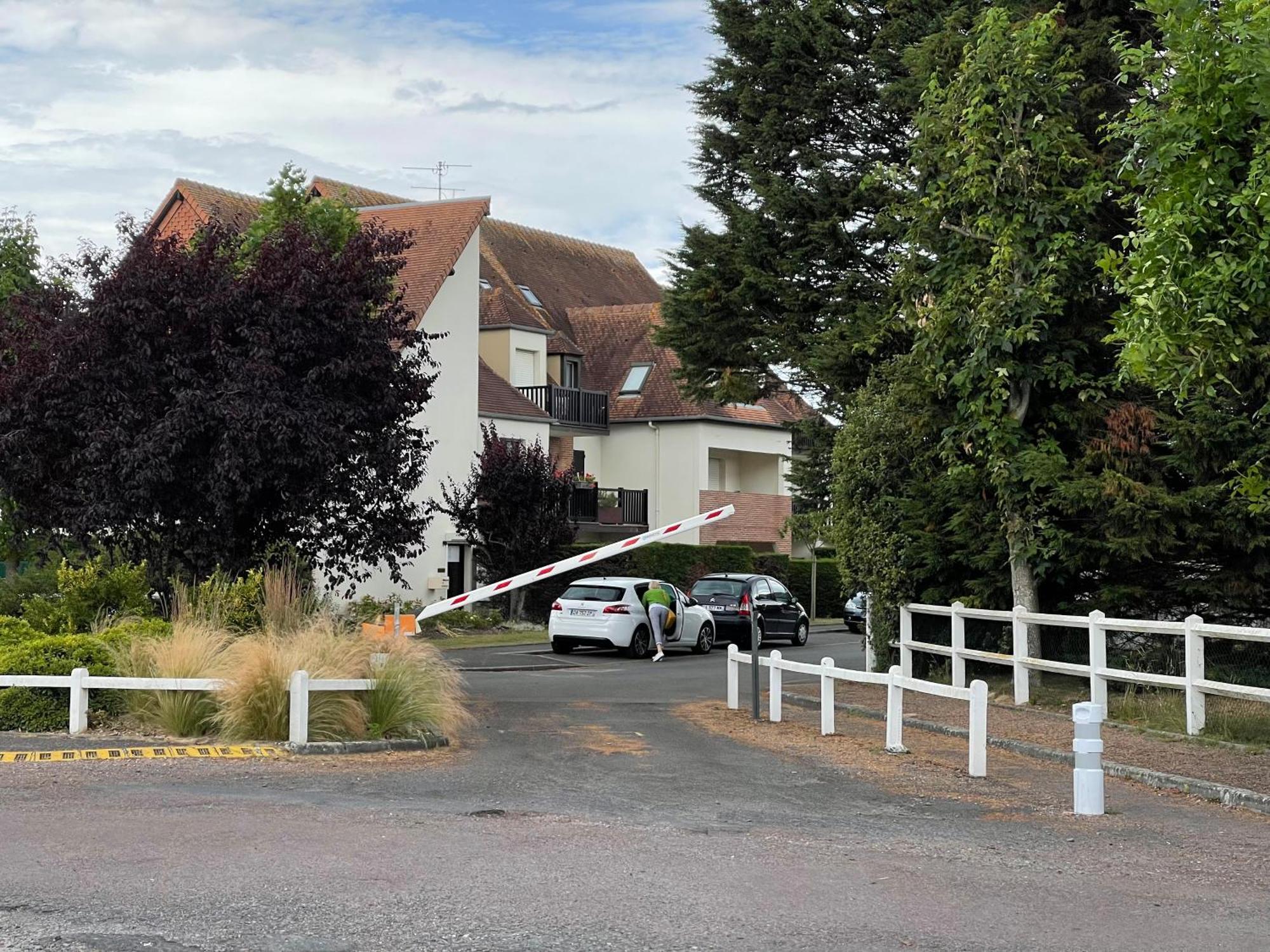 Cabourg Plage A 200M Plage Bagian luar foto